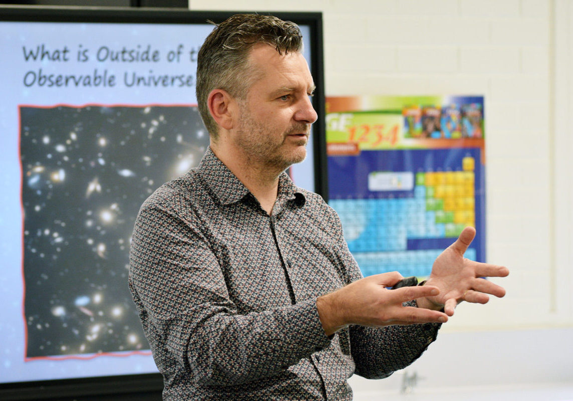 astrophysicist-professor-geraint-lewis-presentation-1