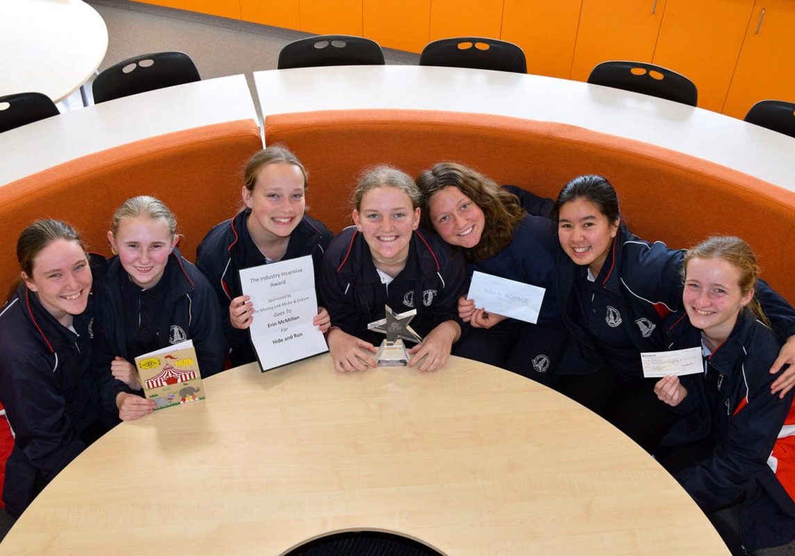 f.a.m.e.-award-win-for-year-9-girls