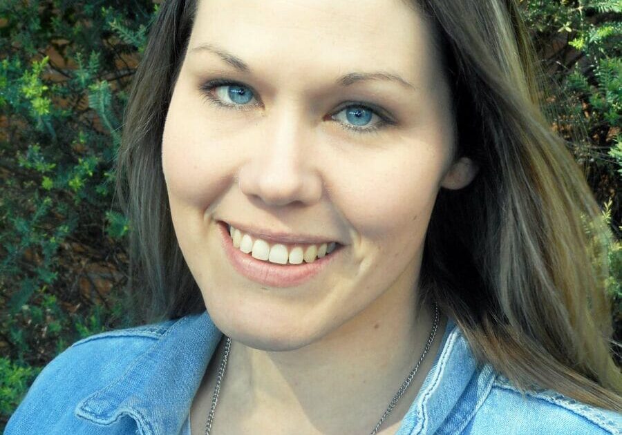 holly-wilsdon-fb