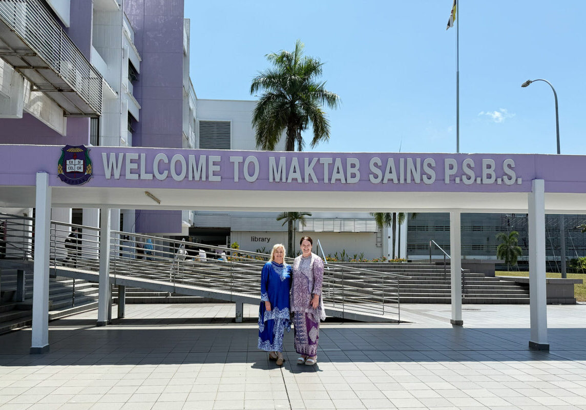 Mel & Casie Visit Maktab Sains In Brunei 1