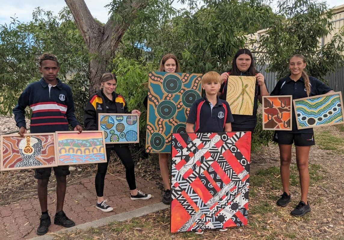 plhs-artists-enter-plahs-art-prize