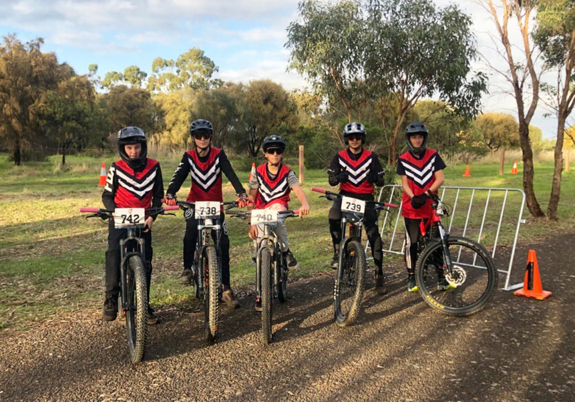 plhs-mtb-team