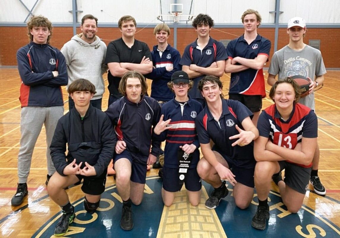 plhs-open-boys-basketball-team-2021
