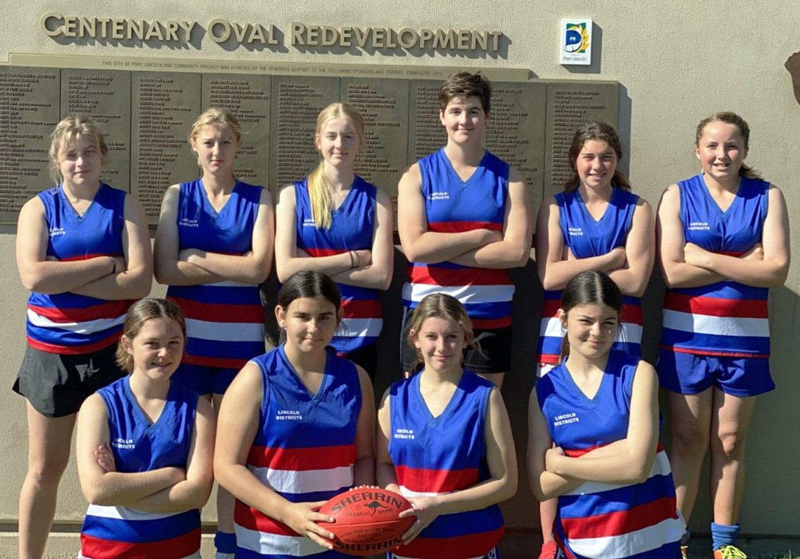 plhs-open-girls-9-a-side-football-team