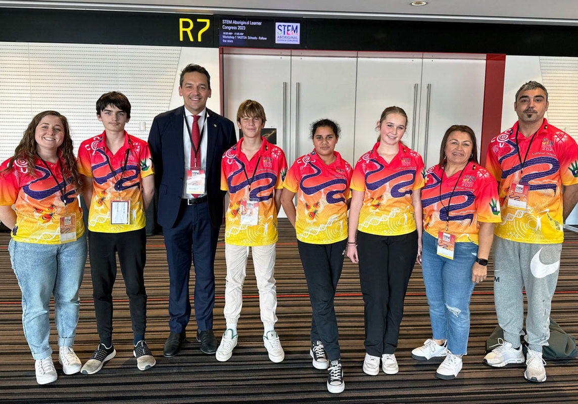 students-attend-aboriginal-stem-congress-1