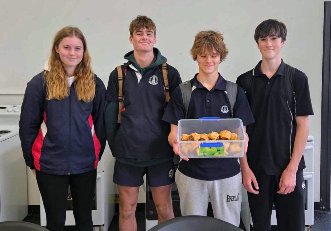 year-10-essential-maths-freds-van-1