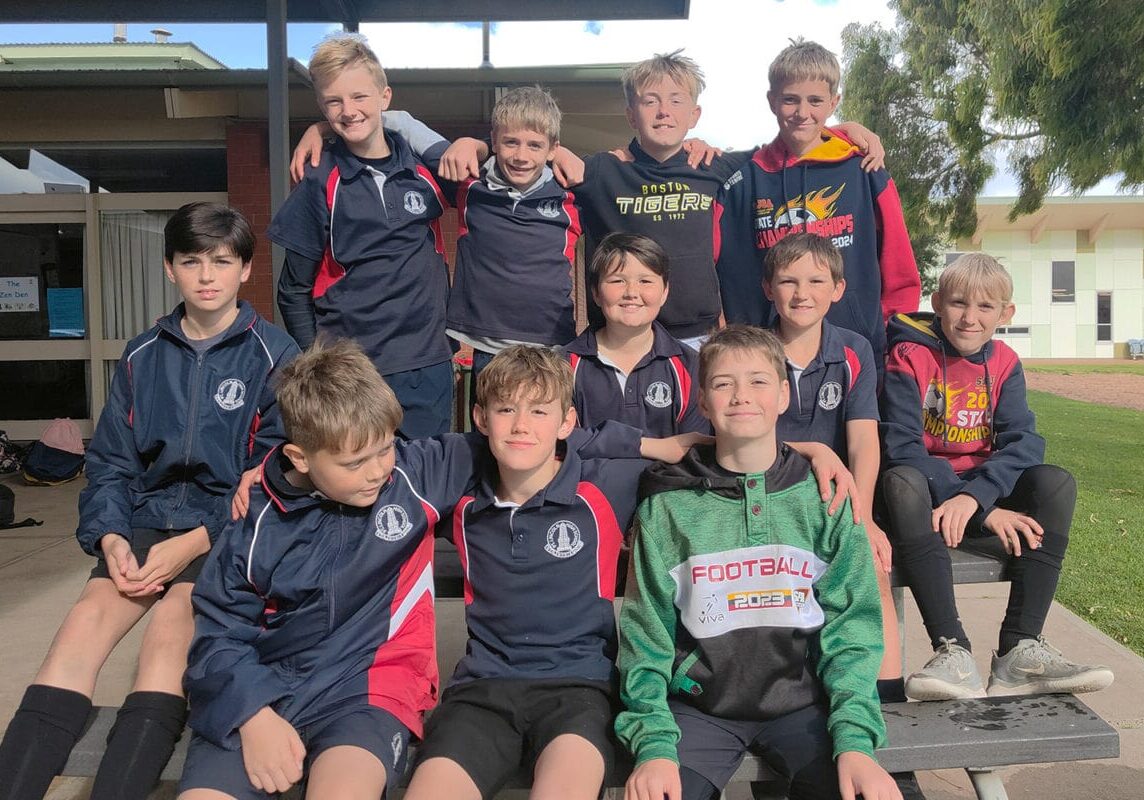 year-7-5-a-side-soccer-boys-1